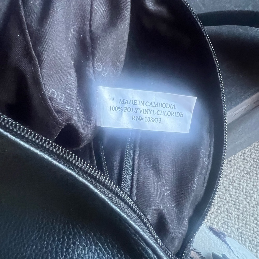 Black  Crossbody Bag - Picture 2 of 3